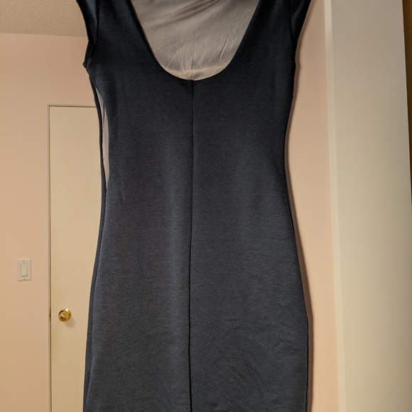 Dress - Picture 5 of 6